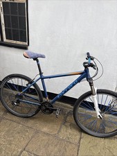 Carrera Valour Mountain Bike