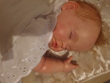 REALISTIC LIFELIKE DOLL ️