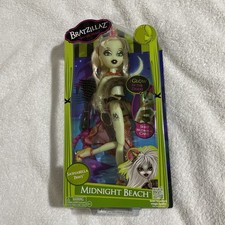 Bratz Bratzillaz - Sashabella Paws Doll - Midnight Beach - Glow In The Dark