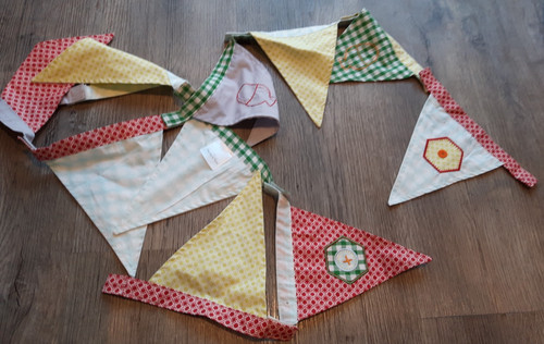 Mamas papas triangle nursery - mamas, &