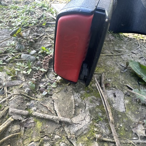 Bmw e30 rear seat belt - e30,
