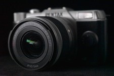 [US Duty Paid] Pentax Q7