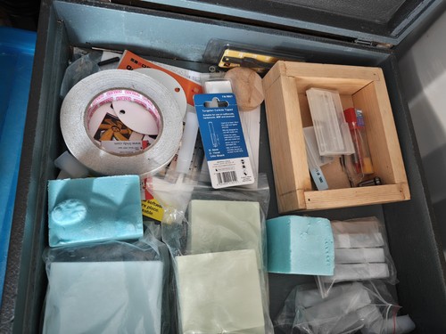 Router bits job - bits, lot