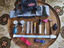 OLD VINTAGE MEDICAL DOCTORS