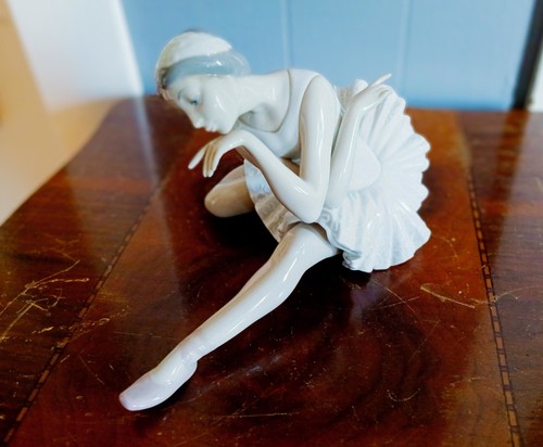 Lladro 4855 figurine - #4855,