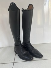 Equestrian Petrie Black