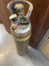 Helium gas cylinder - cylinder, size