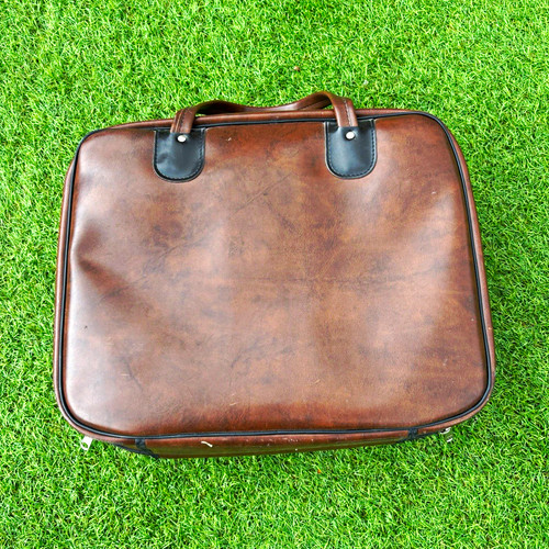 Brown lawn bowls - brown, bag
