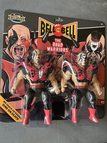 Road warriors hawk animal - &,