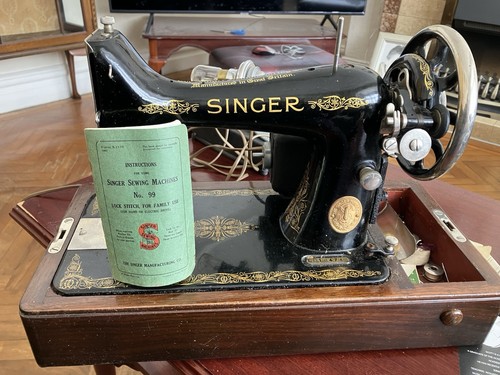 Antique singer sewing machine - singer,