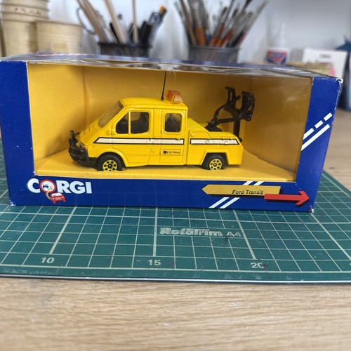 Corgi toys c674 - ford, transit