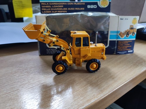 Joal caterpillar 920 wheel - caterpillar,