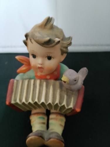 Goebel hummel figurine - figurine,