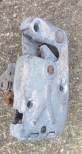 TRIUMPH STAG MK 1  DOOR CATCH