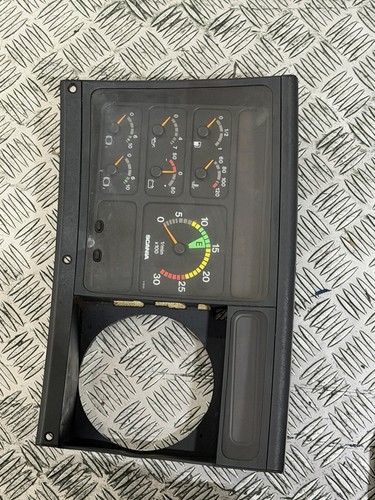 Scania series dashboard - scania, 3/4