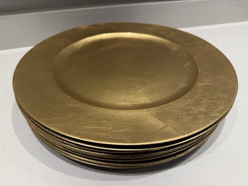 Gold plastic charger plates - charger,
