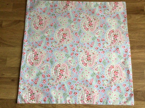 Used square cushion - used,