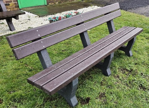 Recycled plastic bench heavy - recycled,