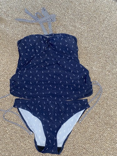 Woman tankini blooming - woman’s,