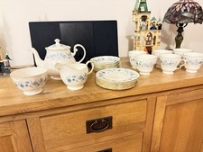 Colclough Fine Vintage Gold