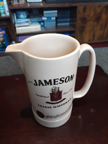 Jameson irish whiskey - jameson, water