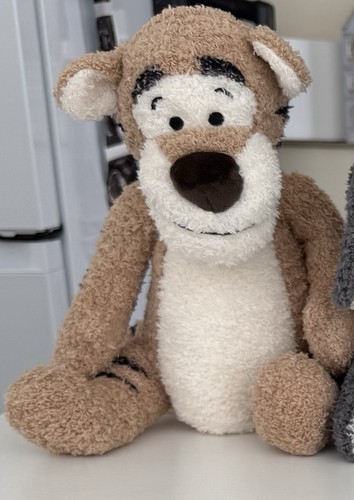 Disney sanderson m winnie - ×,