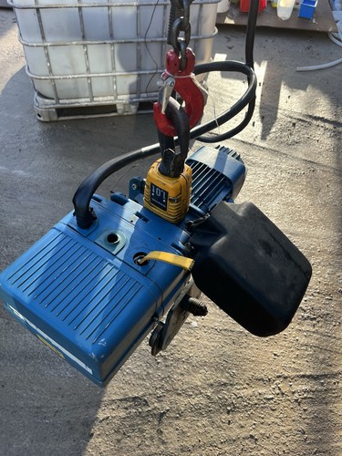 Demag tonne electric chain - 1,
