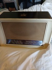 HMV1125 vintage radio