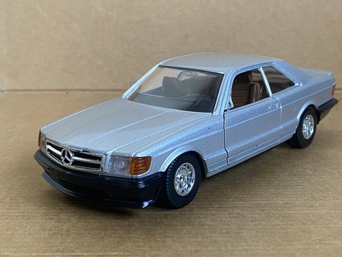 Bburago mercedes benz 500 sec - mercedes-benz,