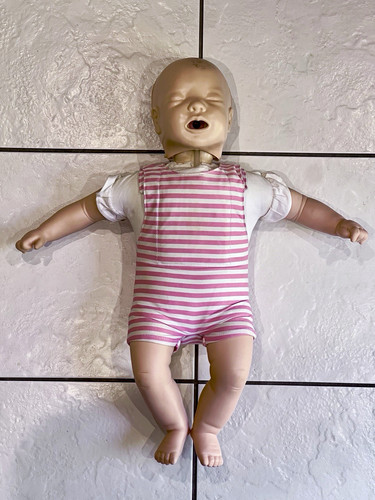 Laerdal baby anne cpr training - anne,