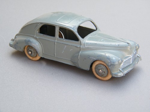 Peugeot 203 dinky toys - peugeot,