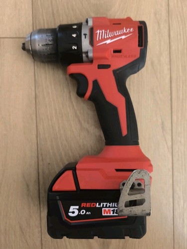 Milwaukee m18 blpdrc 18v - milwaukee,