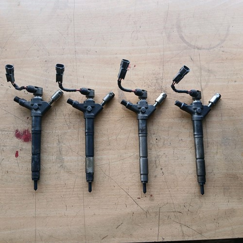 Lexus is220d fuel injector - lexus,