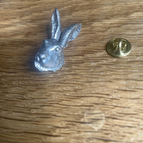 Pewter pin badge hare - badge,