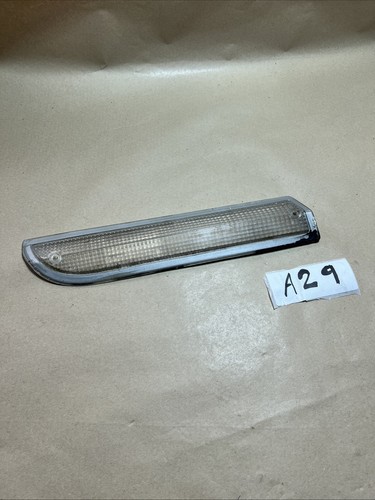 Peugeot 504 indicator - peugeot, r/h