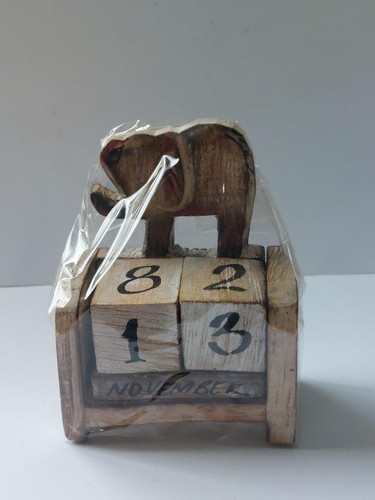 Collectable wooden perpetual - ,