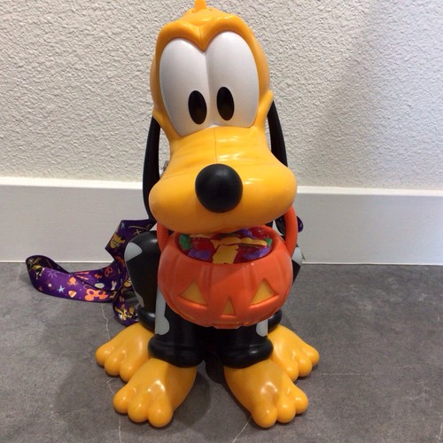 Disney parks pluto - parks,