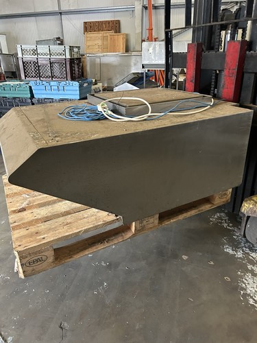 Hood condensation rational - hood,