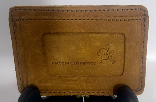 Saddleback leather front - saddleback,
