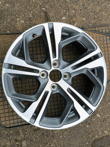 Peugeot 208 gti inch - 17,