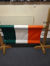 "SKINNY" EQUESTRIAN JUMP