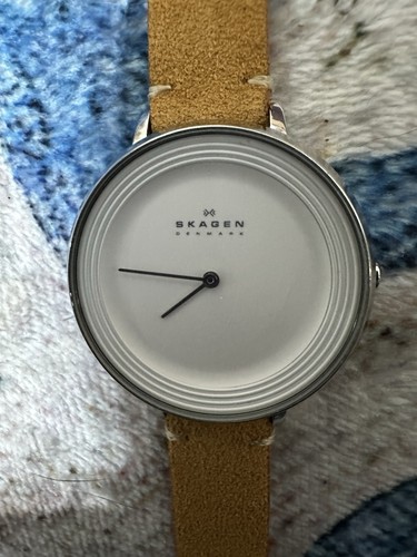 Vgc skagen silver watch with - vgc,