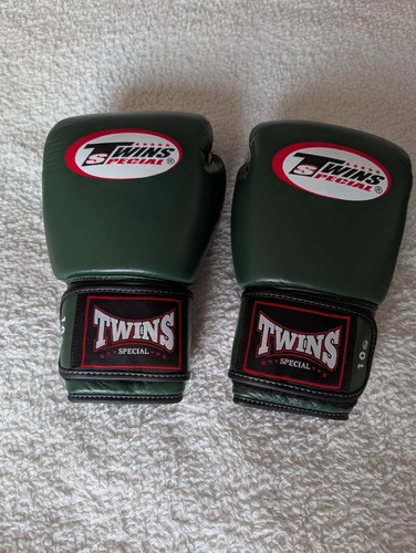 Twins muay thai boxing gloves - muay,