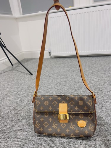 Brown leather luigi - luigi, cross