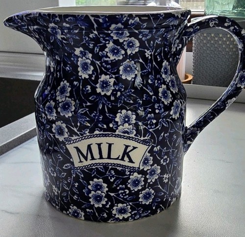 Burleigh blue calico milk - blue, jug