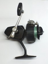 Pflueger International 627 Spinning Fishing Reel Vintage - L206