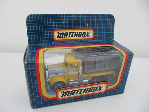 Matchbox peterbilt - 23,