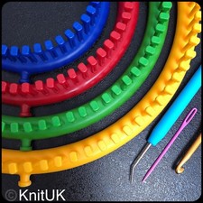 KnitUK Round Knitting Looms Set of 4: with pegs all-fitted. Medium Gauge