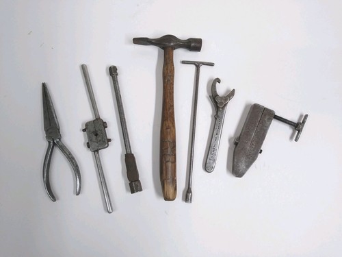 Vintage 1950 tools used in - vintage, 1950's