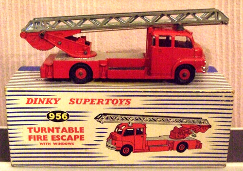 Dinky vintage boxed model - dinky,
